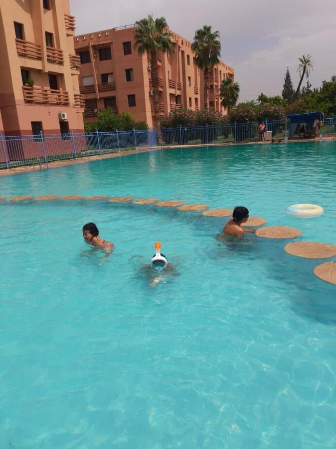 Ferienwohnung Charmant Logement Avec Parking Residenciel Sans Piscine Marrakesch Exterior foto