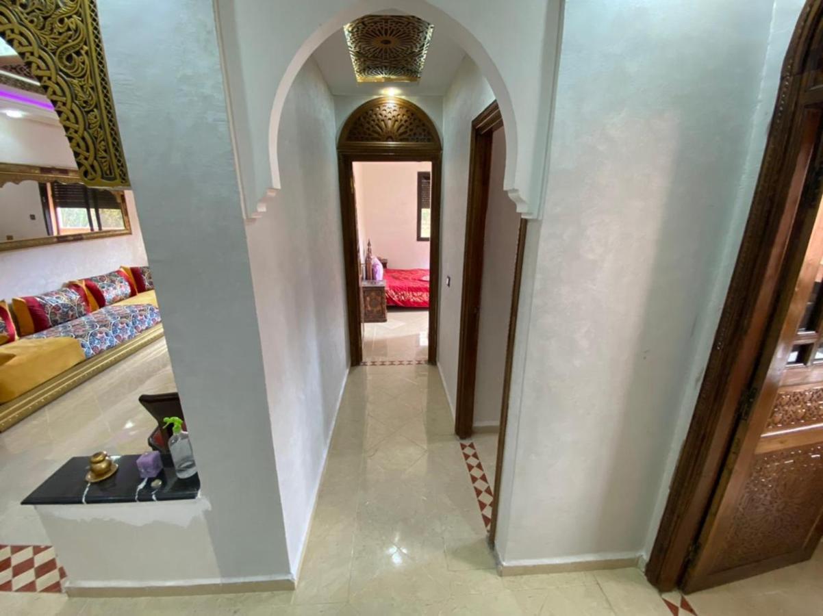 Ferienwohnung Charmant Logement Avec Parking Residenciel Sans Piscine Marrakesch Exterior foto